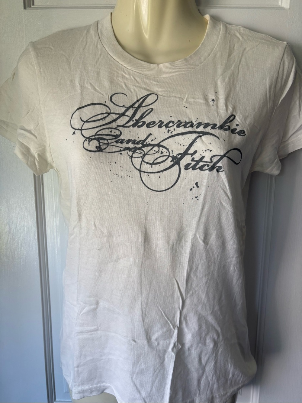 Abercrombie & Fitch White Script Logo Short Sleeve Tee